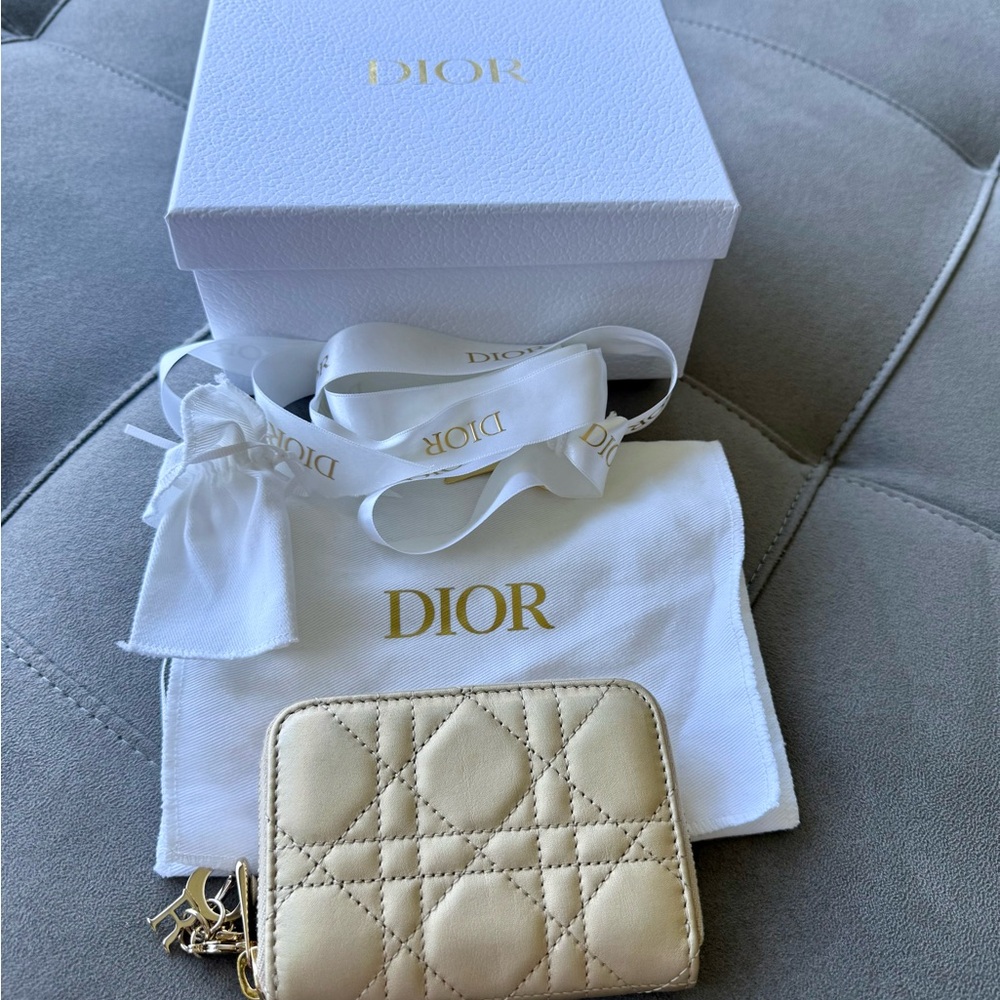 NWT, Small Lady Dior Voyageur Coin Purse in iridescent gold - Picture 8 of 8